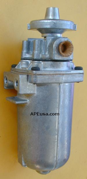 Walbro adjustable pressure bellows pump